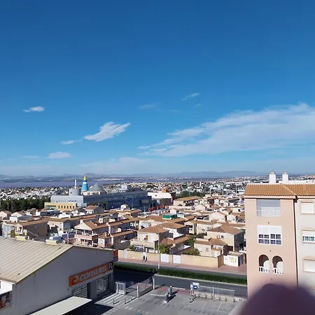 Daire Spanish Harbor